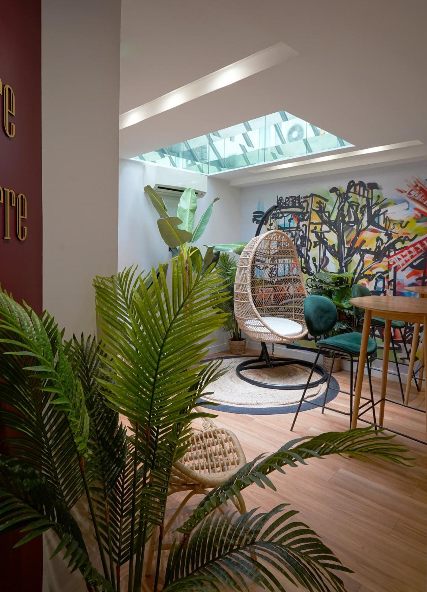 Best Western Le Montmartre - Saint Pierre Paris Bagian luar foto